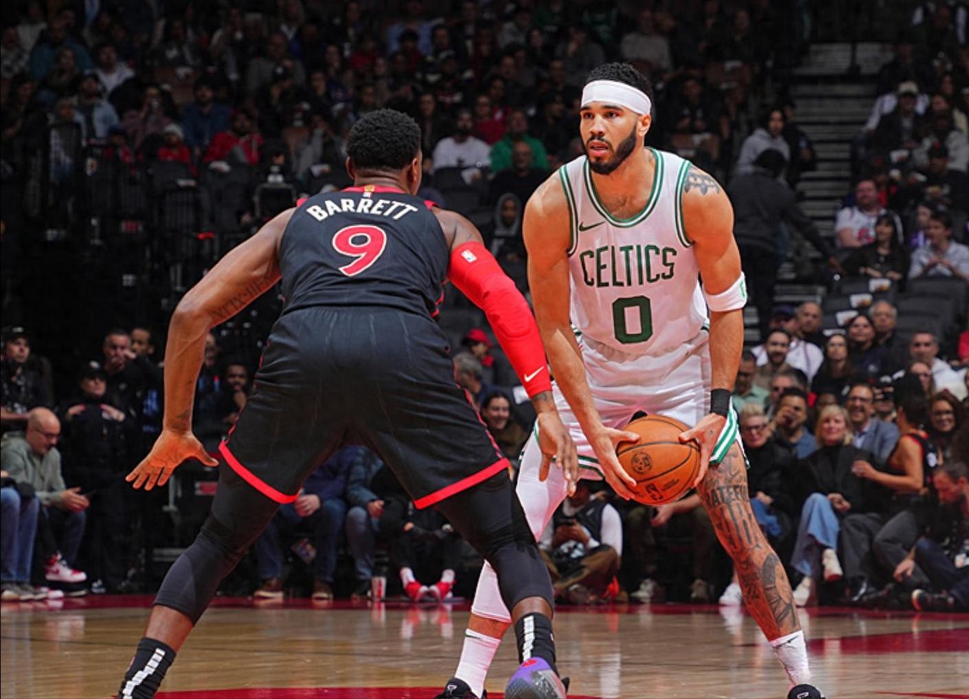 公牛完胜上海队，塔图姆点燃赛场