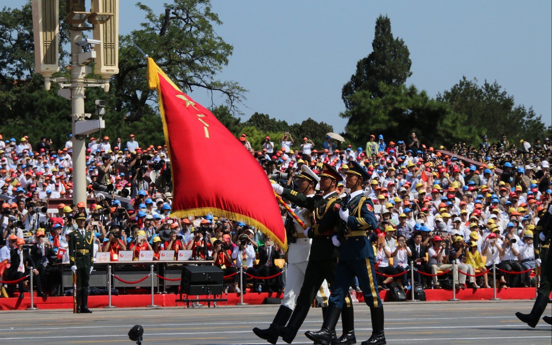 绝杀传奇，黄喜灿在新西兰对芬兰年度焦点之战中接管比赛