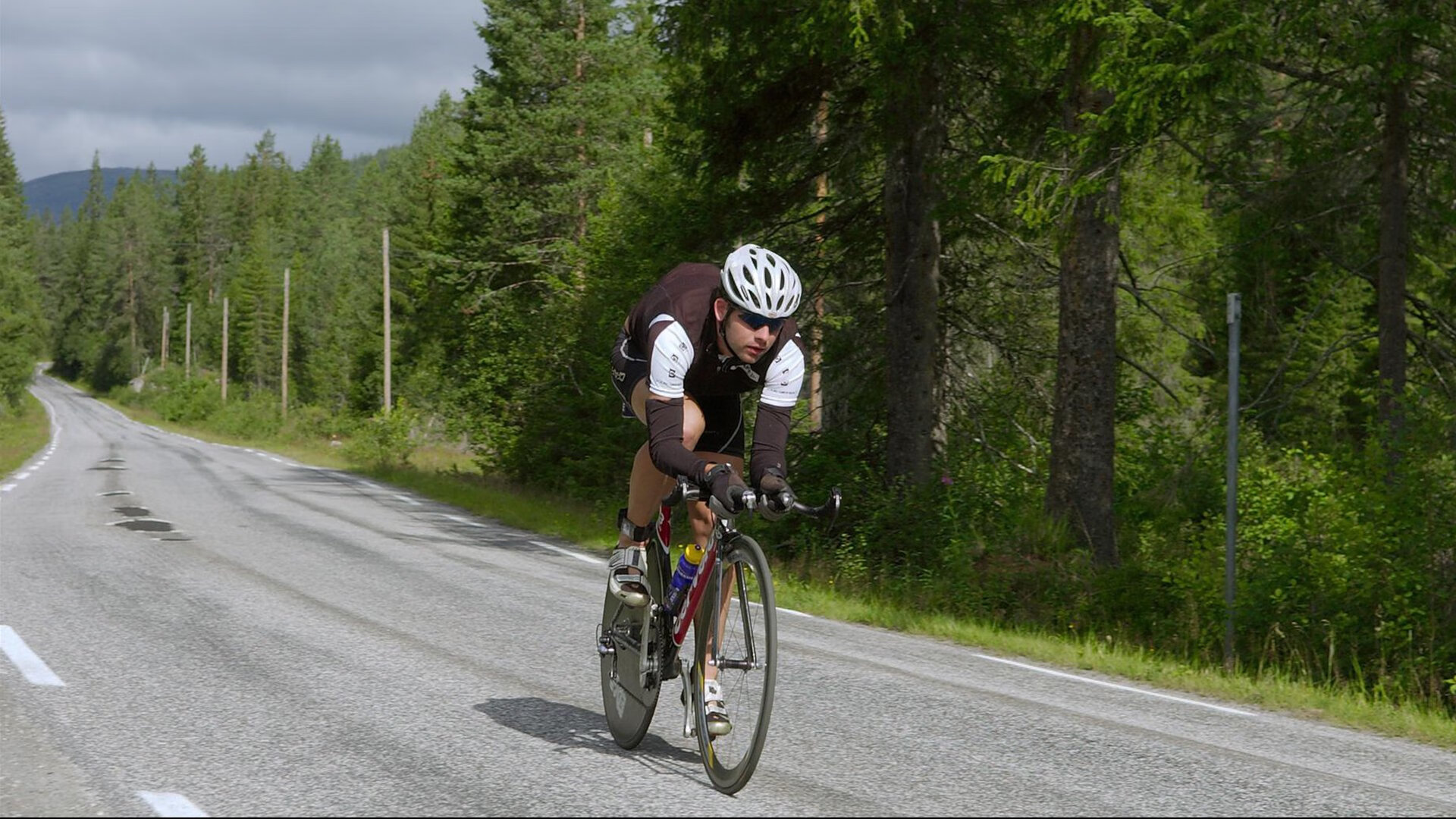 独行侠压制骑士，为何克莱·汤普森成了那个唯一的拯救者？